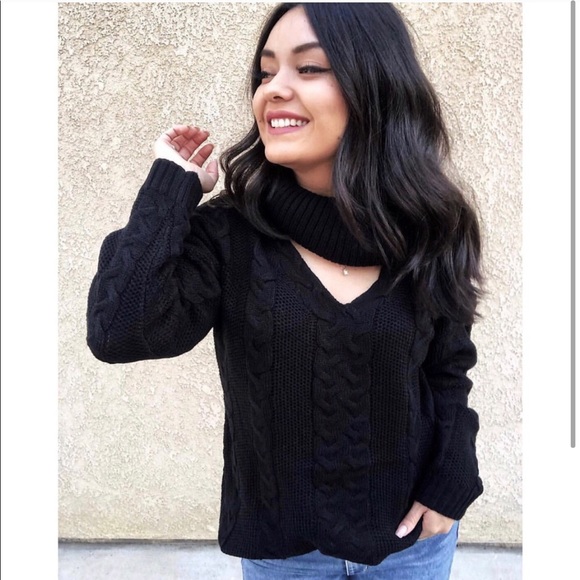 Black Choker Knit Sweater - Picture 3 of 4